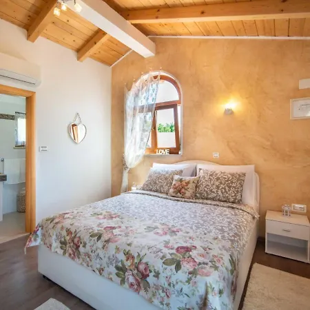 Holiday home Holiday Kim By Interhome